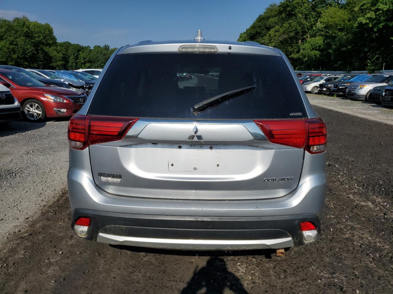 JA4AZ2A36HZ063927 2017 Mitsubishi Outlander Es