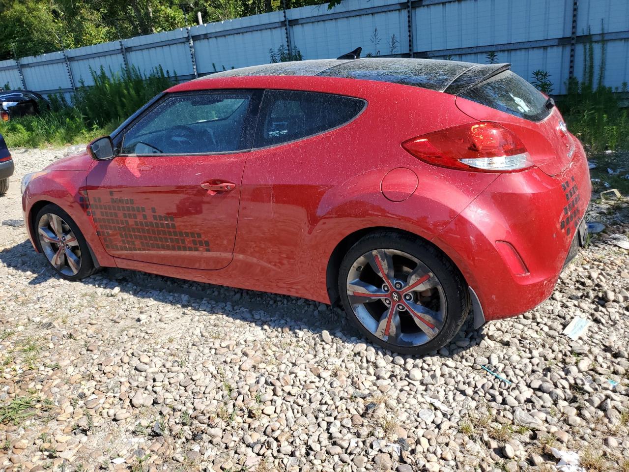 KMHTC6AD2FU240141 2015 Hyundai Veloster