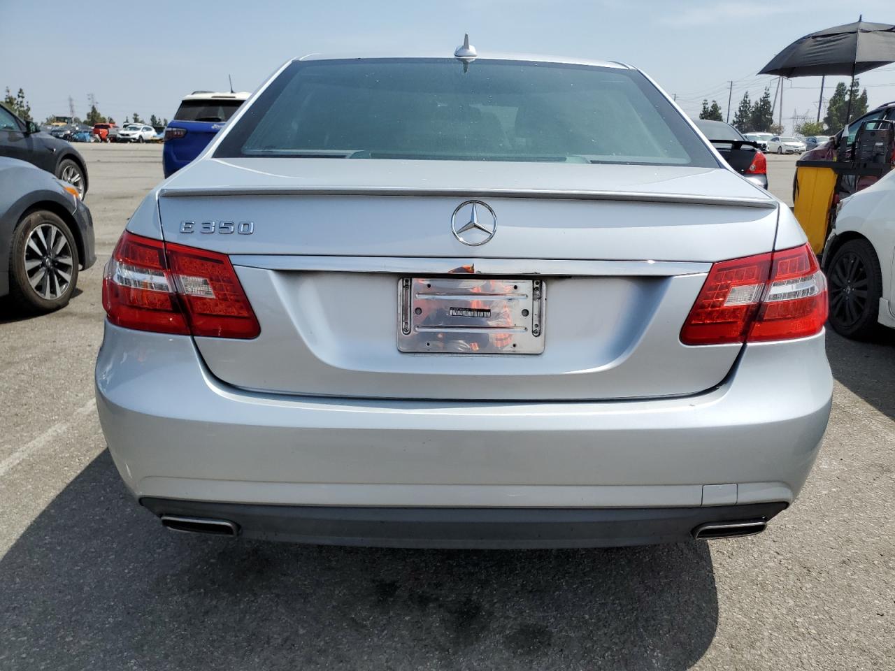 2013 Mercedes-Benz E 350 vin: WDDHF5KB0DA716027