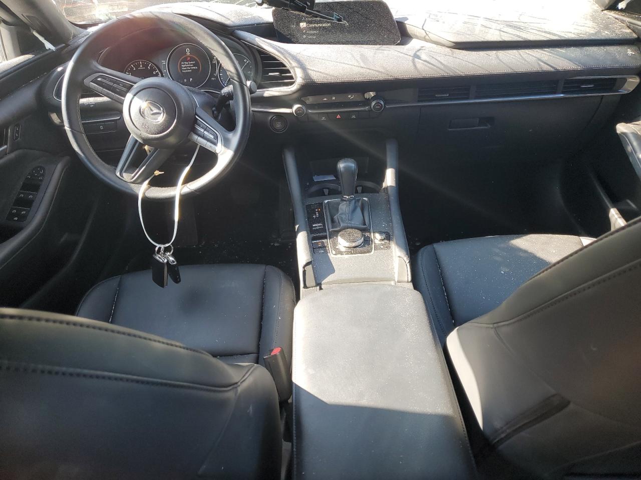 JM1BPAKLXN1512996 2022 Mazda 3 Select