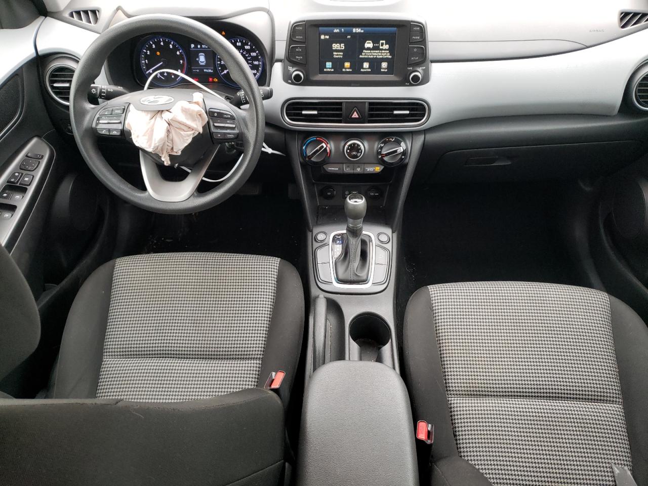 KM8K1CAA7KU262698 2019 Hyundai Kona Se