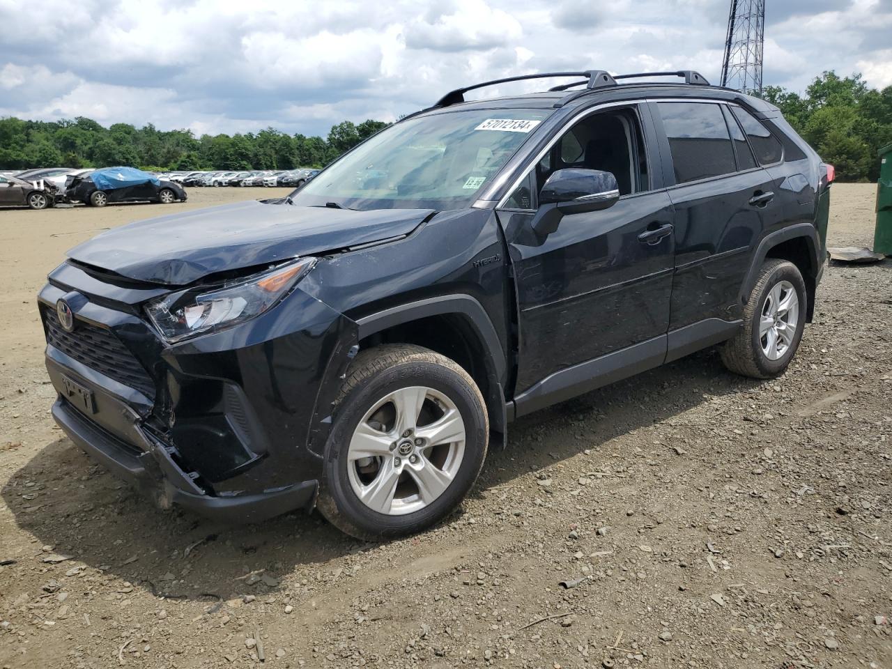 JTMMWRFV6MD132380 2021 Toyota Rav4 Le