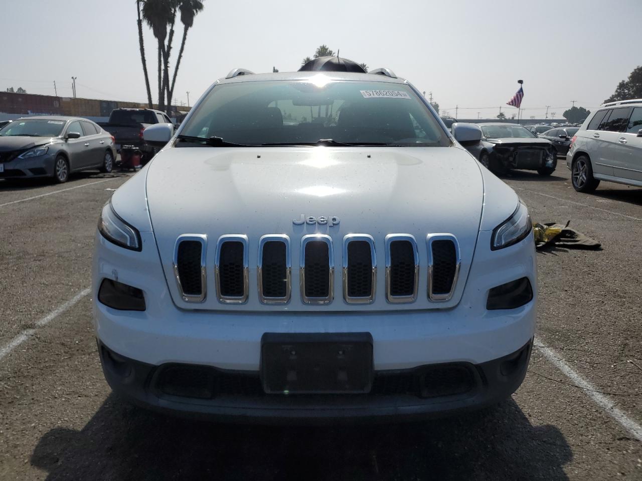 1C4PJLCB2HW554577 2017 Jeep Cherokee Latitude