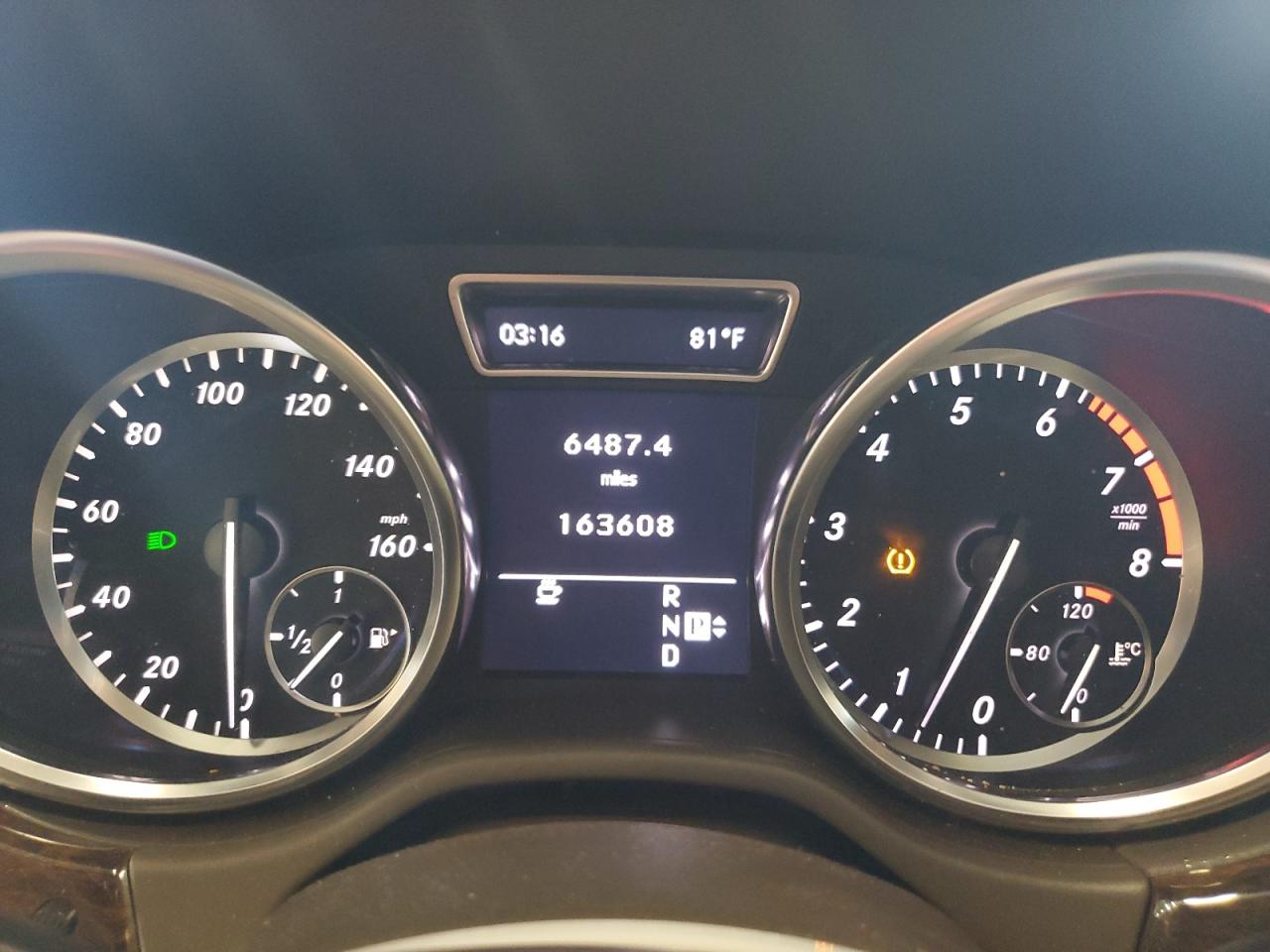 4JGDA5HB7CA045853 2012 Mercedes-Benz Ml 350 4Matic