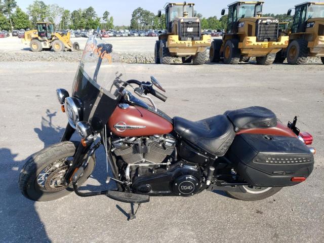 2018 HARLEY-DAVIDSON FLHCS HERI - 1HD1YBK19JC017389