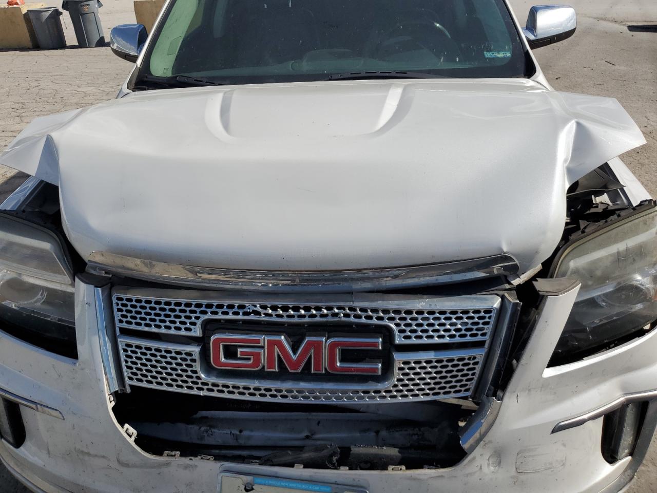 2GKFLRE36G6349484 2016 GMC Terrain Denali