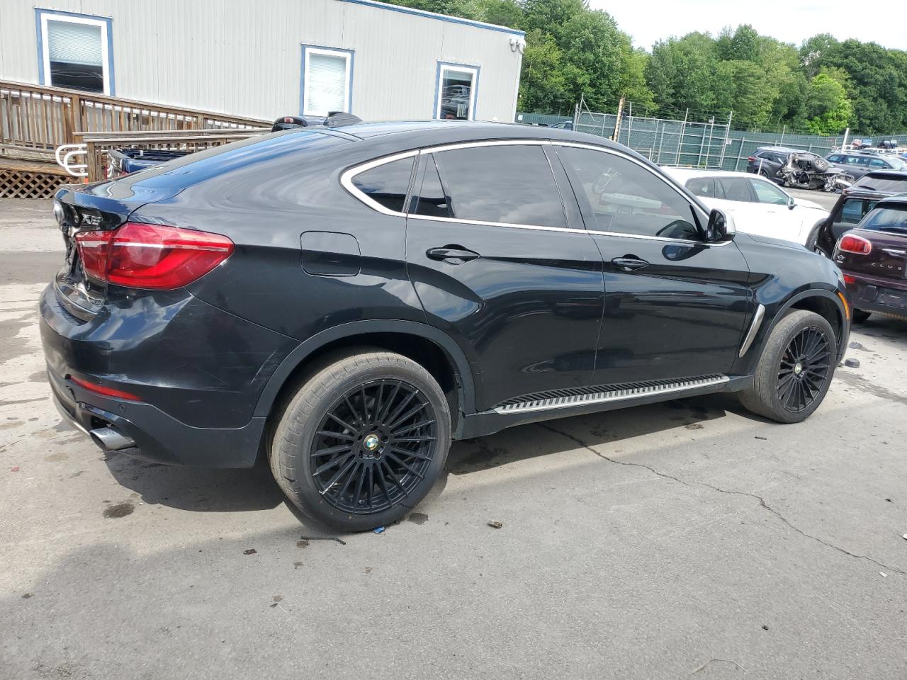 2015 BMW X6 xDrive35I vin: 5UXKU2C51F0N77336