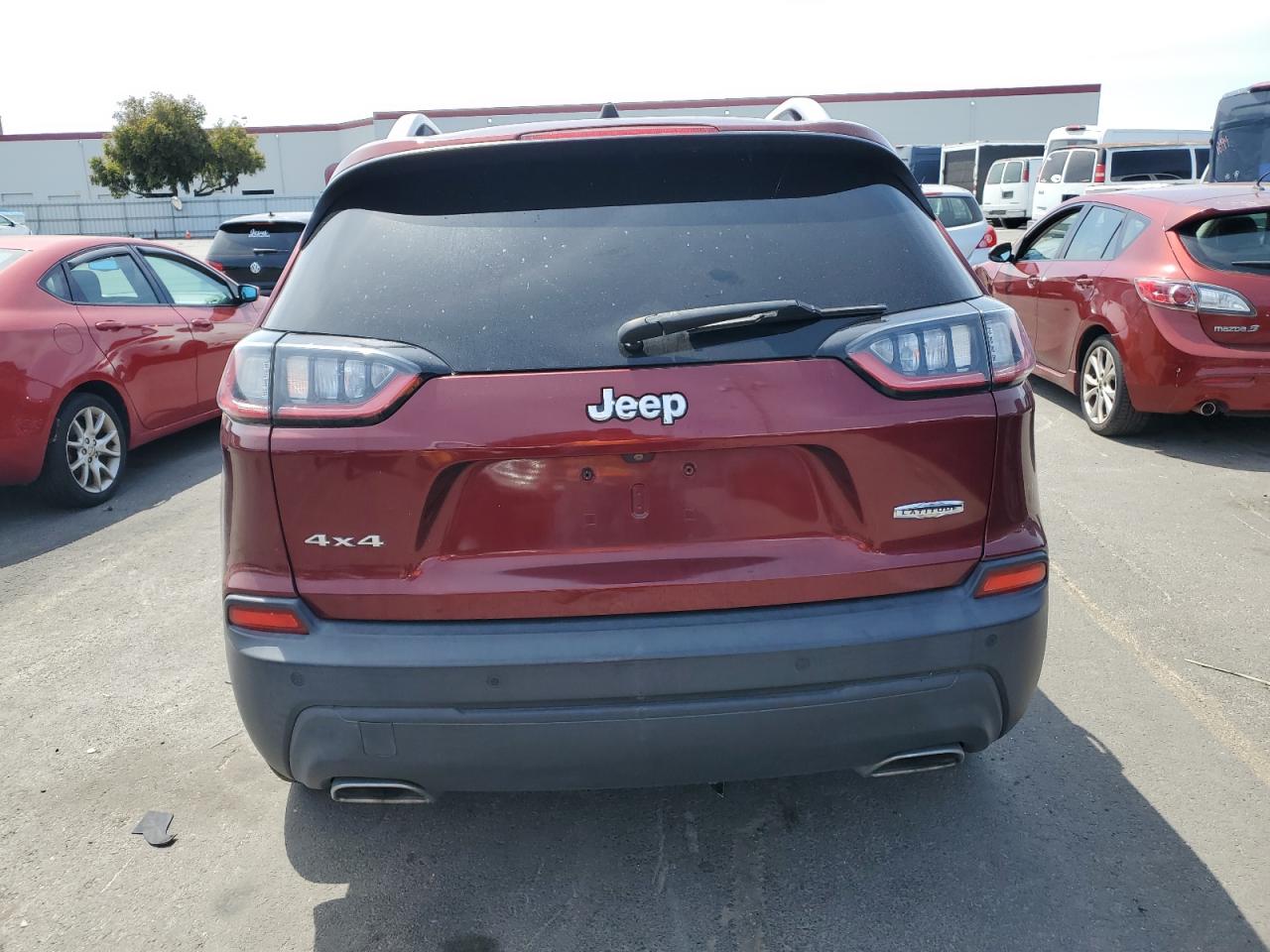 1C4PJMCX9KD461558 2019 Jeep Cherokee Latitude
