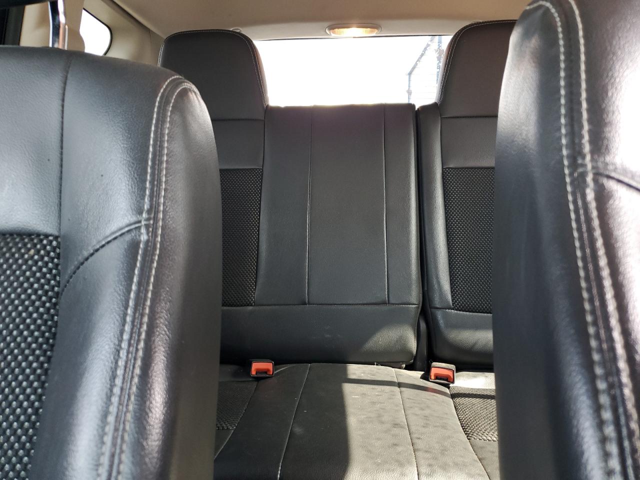 1C4NJDEB9GD757826 2016 Jeep Compass Latitude