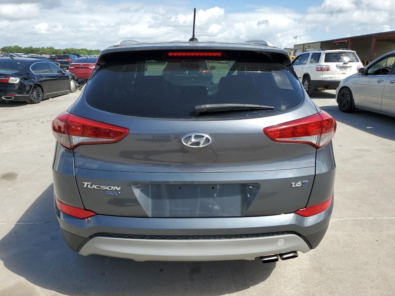 2017 Hyundai Tucson Limited vin: KM8J33A2XHU358980