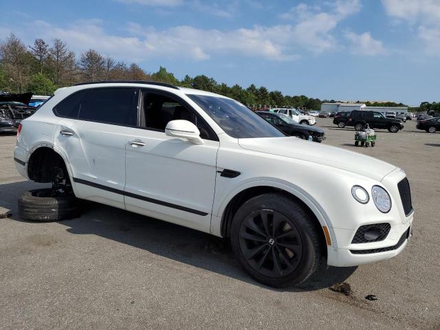 VIN SJAAM2ZV8KC025069 2019 Bentley Bentayga no.4