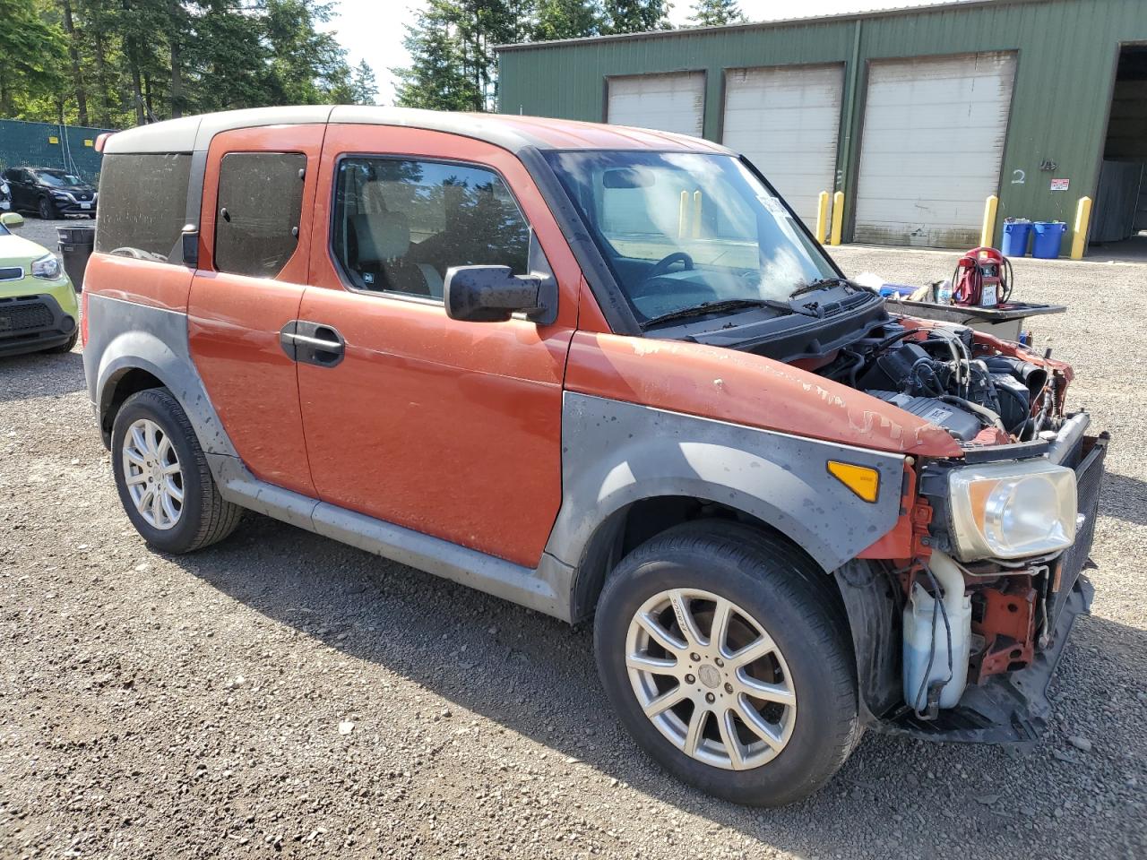 5J6YH18355L001676 2005 Honda Element Lx