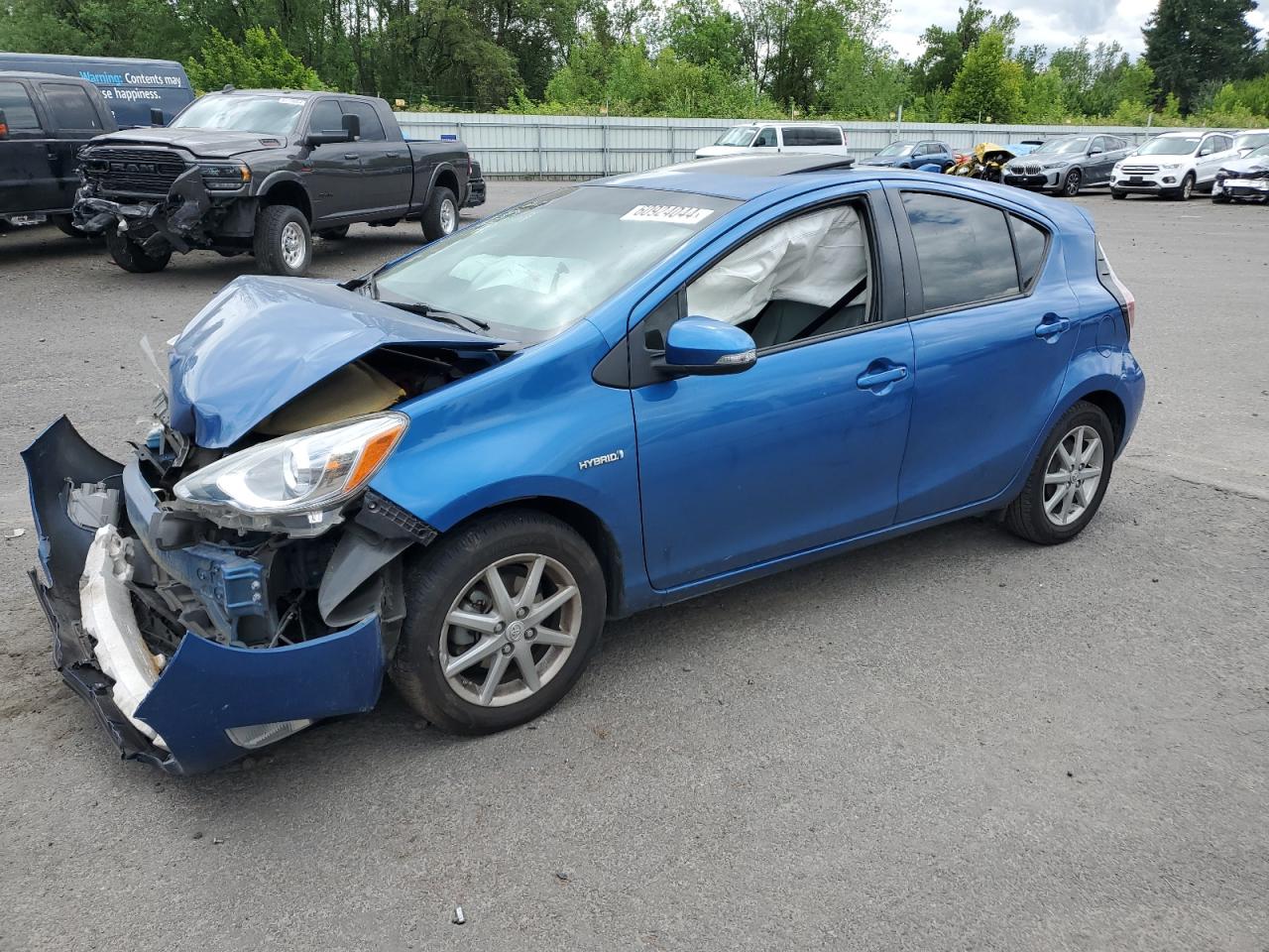 2015 Toyota Prius C vin: JTDKDTB31F1113321