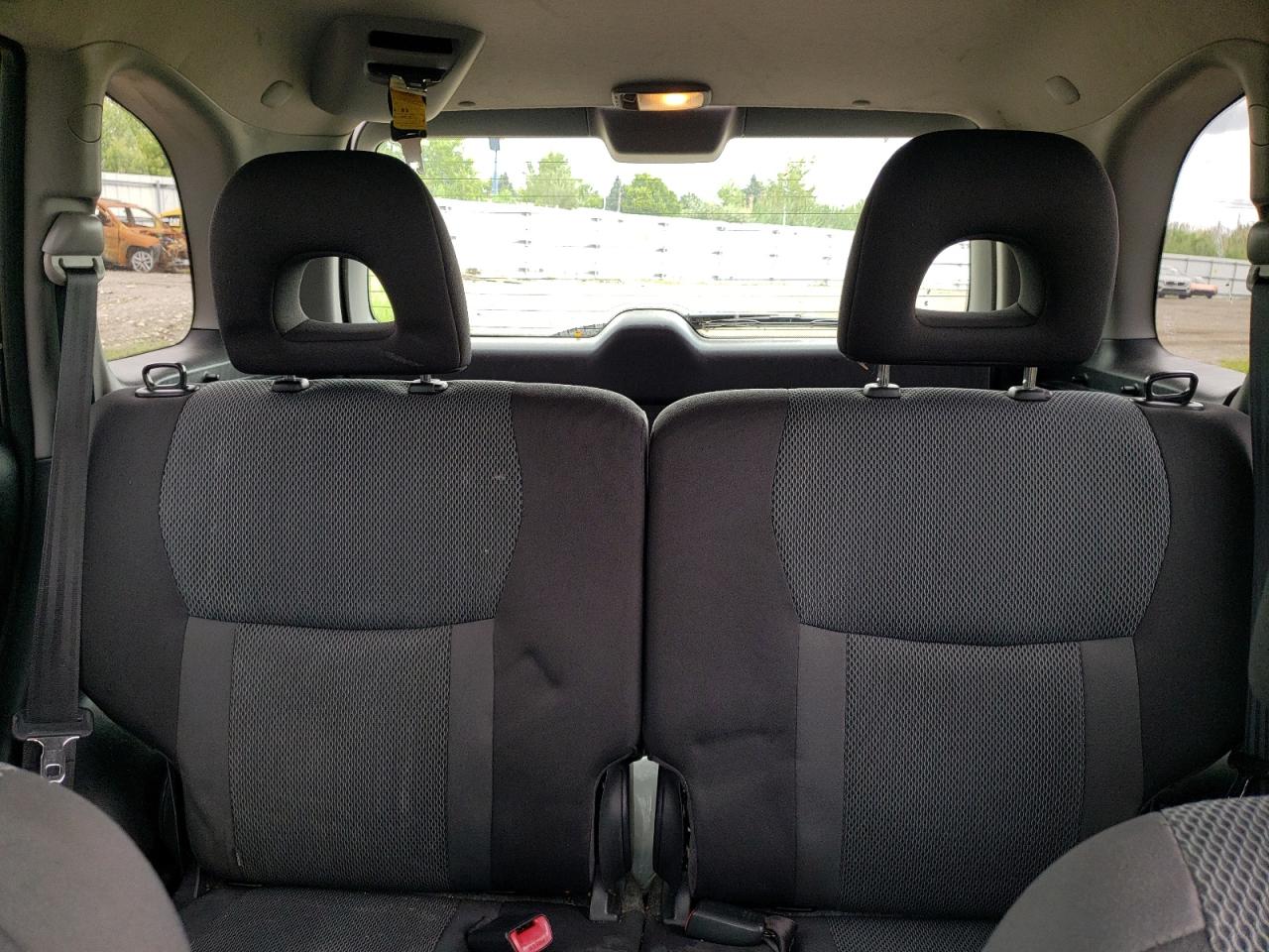 JTEGD20V340005849 2004 Toyota Rav4