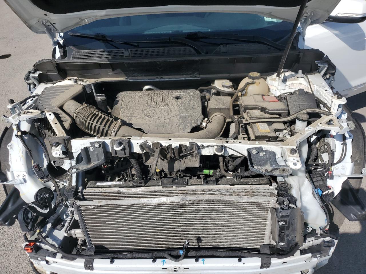 1GKKNUL47NZ118229 2022 GMC Acadia Slt