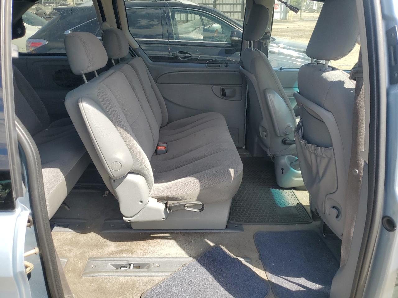 1A4GP45R16B755125 2006 Chrysler Town & Country