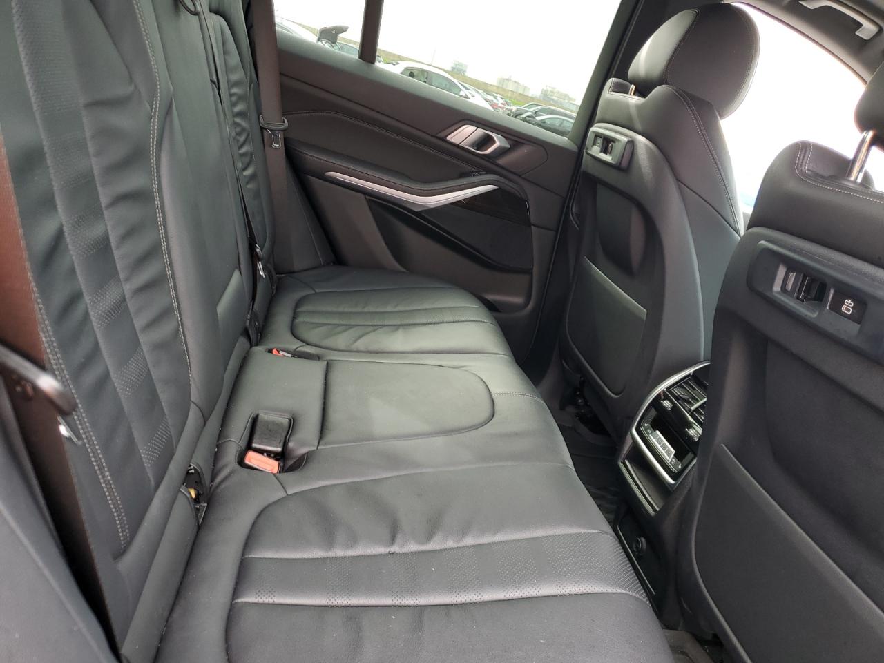 5UXCR6C54KLK81720 2019 BMW X5 xDrive40I