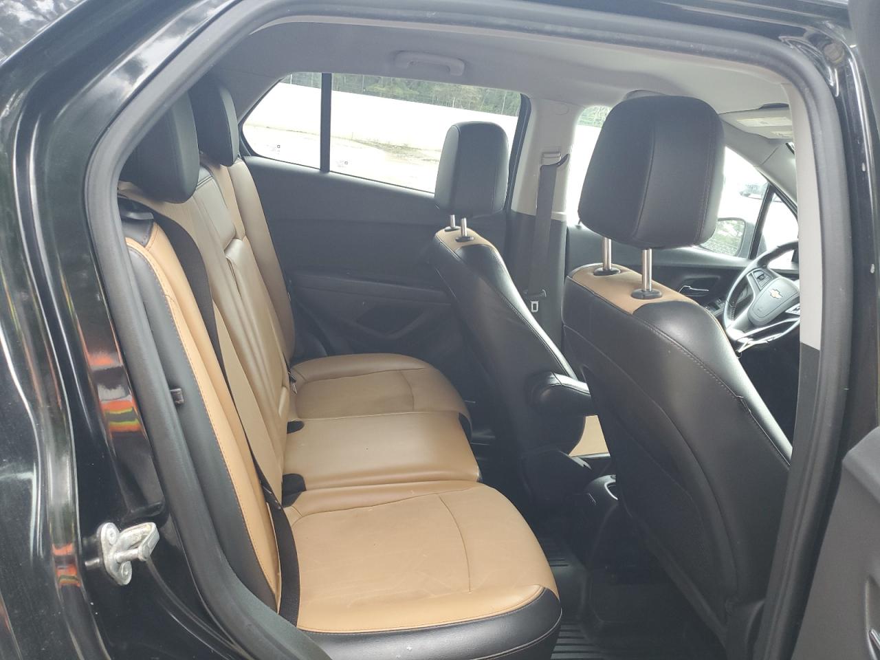 3GNCJLSB1KL332374 2019 Chevrolet Trax 1Lt