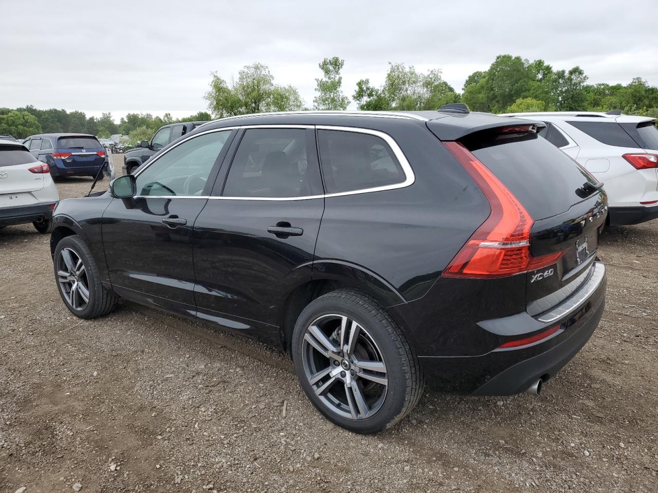 YV4102RK8M1880589 2021 Volvo Xc60 T5 Momentum