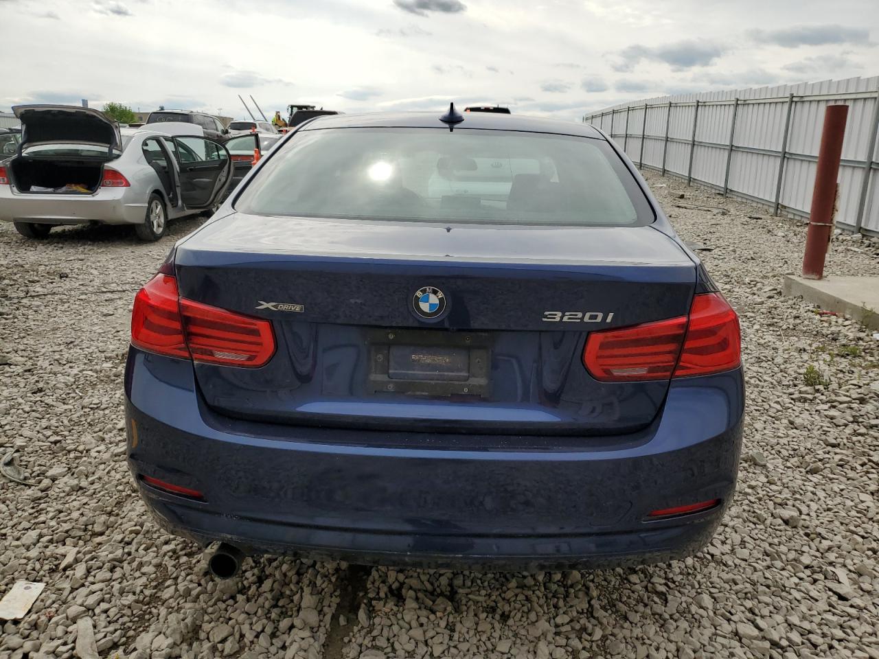 WBA8E5G58GNU21624 2016 BMW 320 Xi