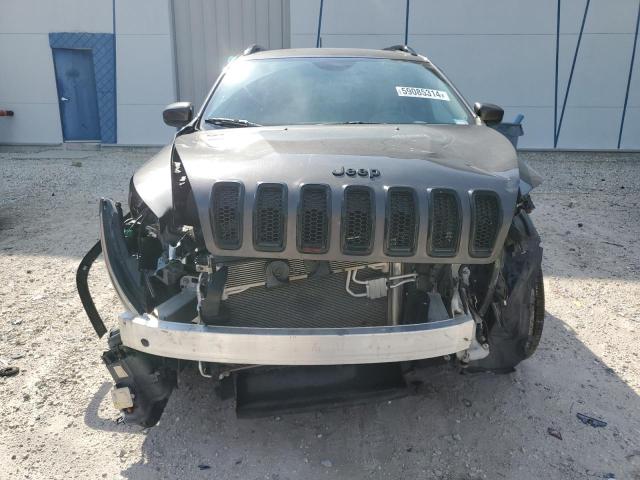 2018 Jeep Cherokee Latitude VIN: 1C4PJMCX2JD598811 Lot: 59085314