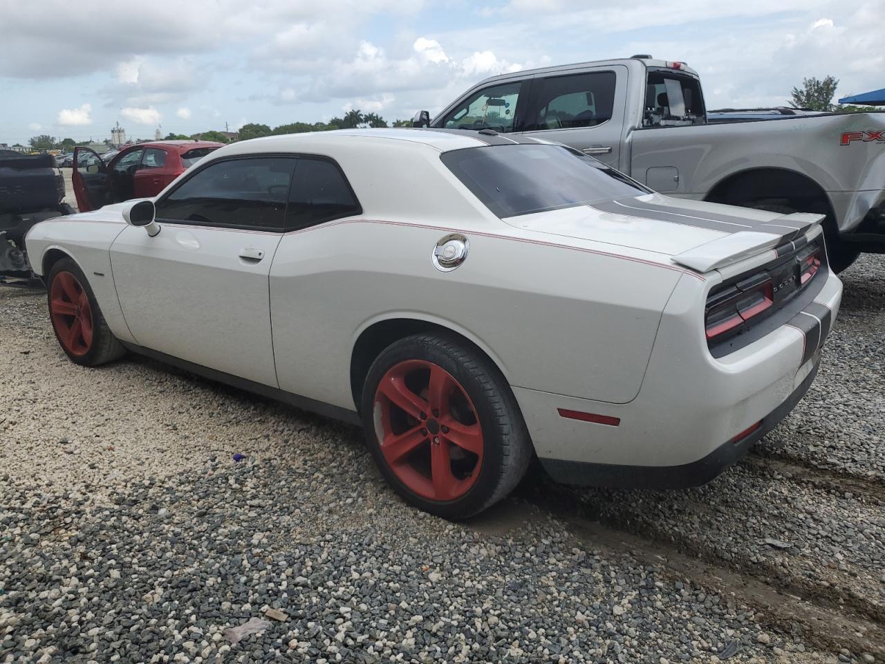 2C3CDZBT4HH658073 2017 Dodge Challenger R/T