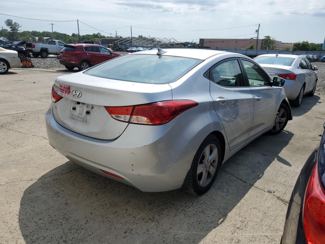 KMHDH4AE1DU509049 2013 Hyundai Elantra Gls