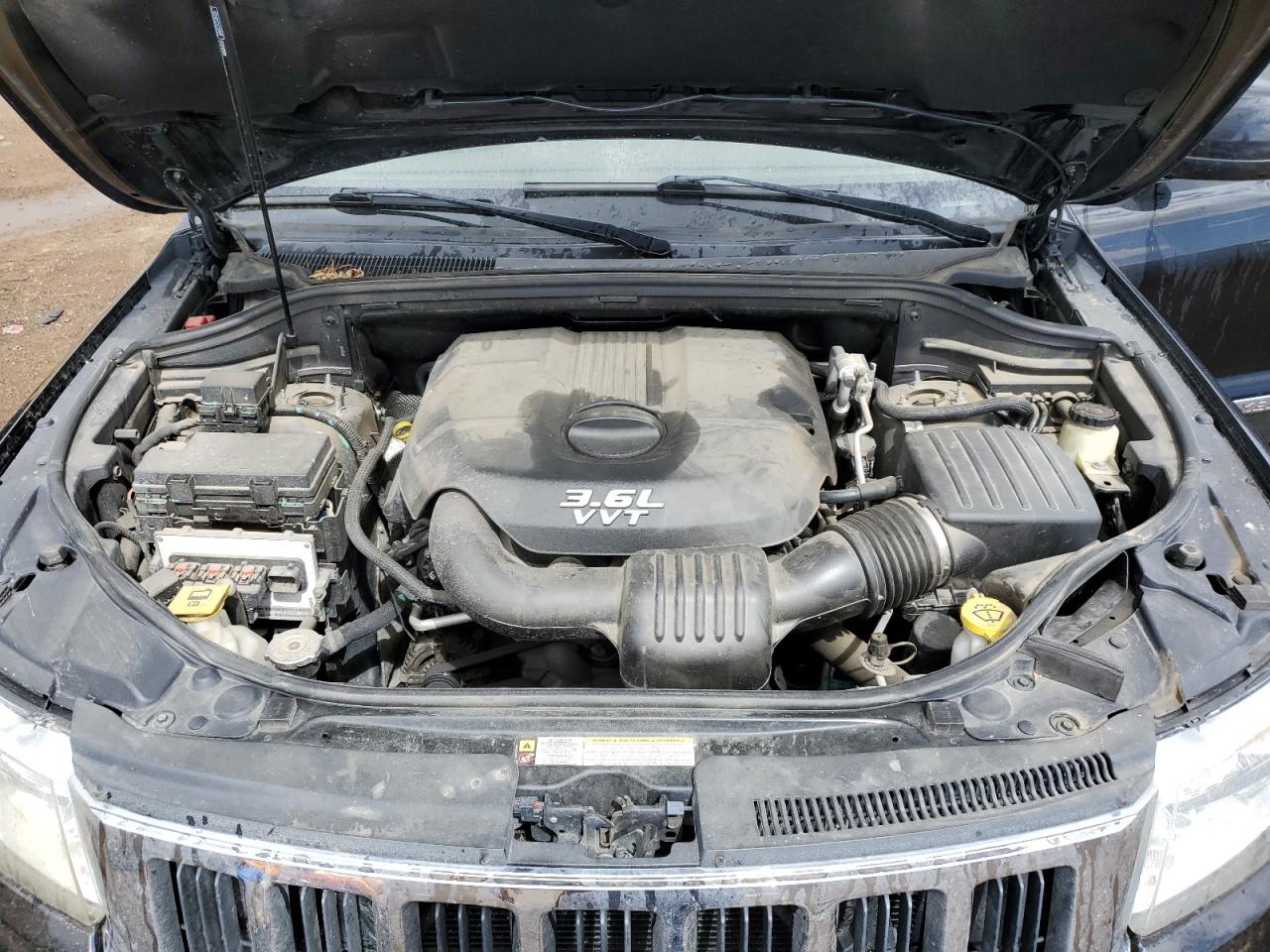 1C4RJEAG8CC334325 2012 Jeep Grand Cherokee Laredo