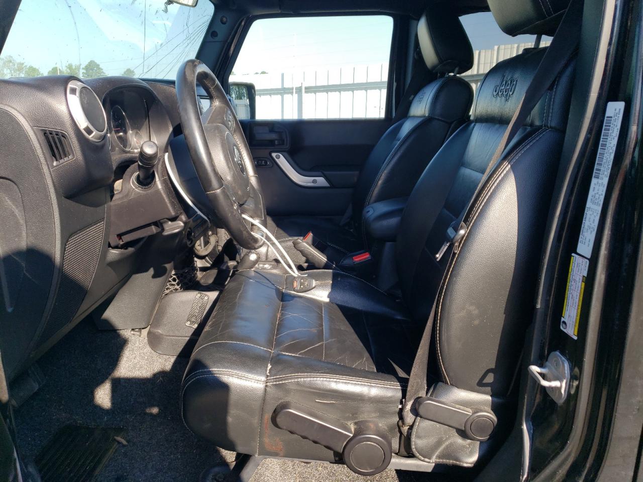 1C4HJWEG0CL167289 2012 Jeep Wrangler Unlimited Sahara