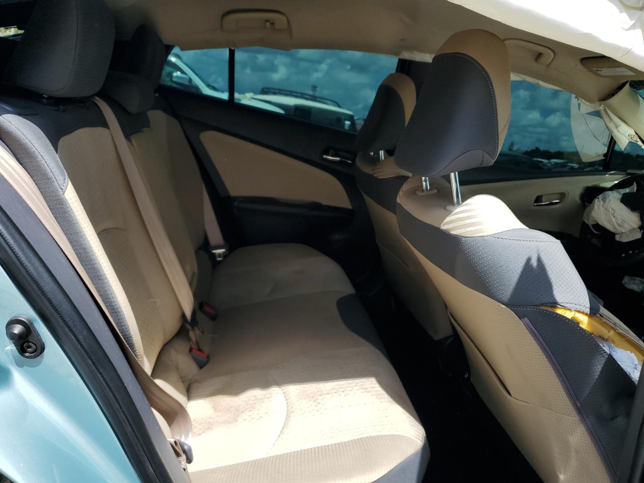 JTDKARFU4G3006025 2016 Toyota Prius