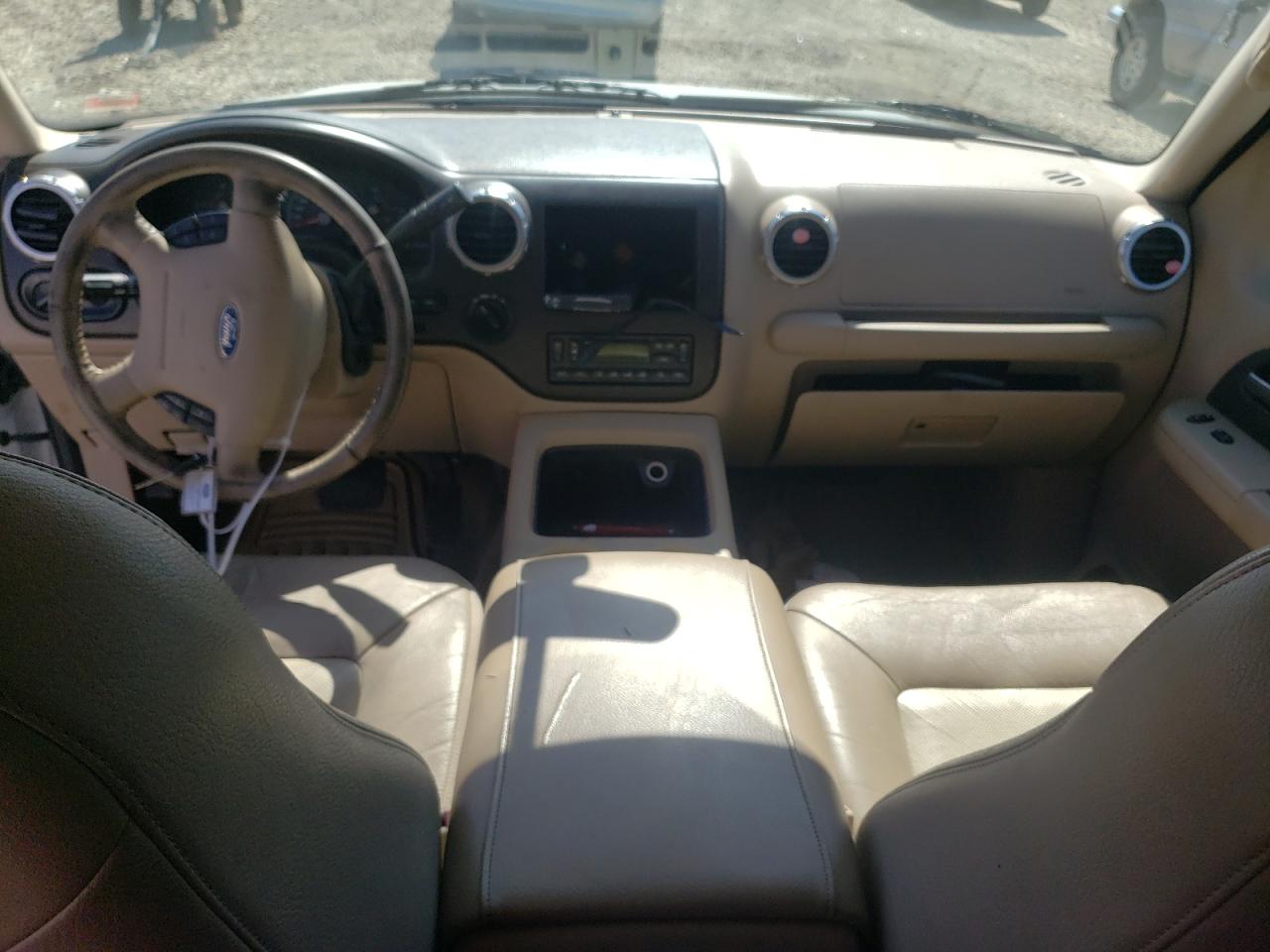 1FMFU18L44LA32291 2004 Ford Expedition Eddie Bauer