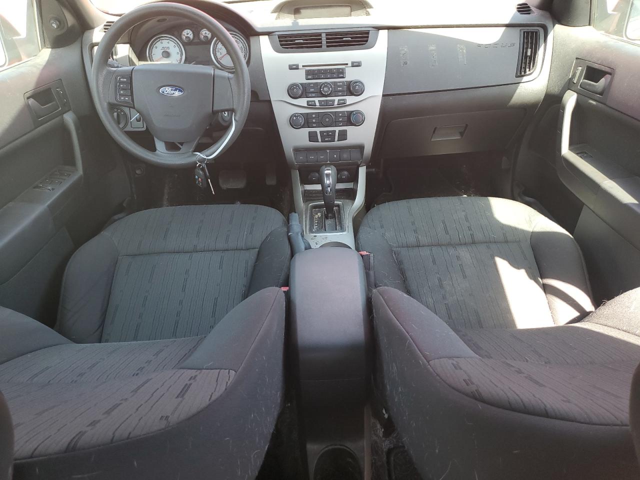 1FAHP3FN9AW173412 2010 Ford Focus Se