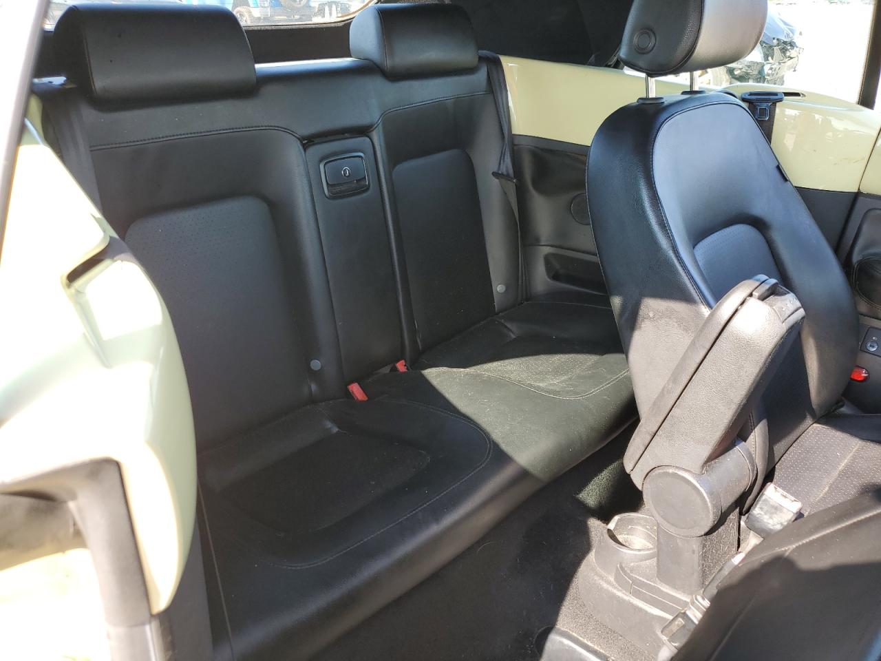 3VWRF31Y96M328838 2006 Volkswagen New Beetle Convertible Option Package 1