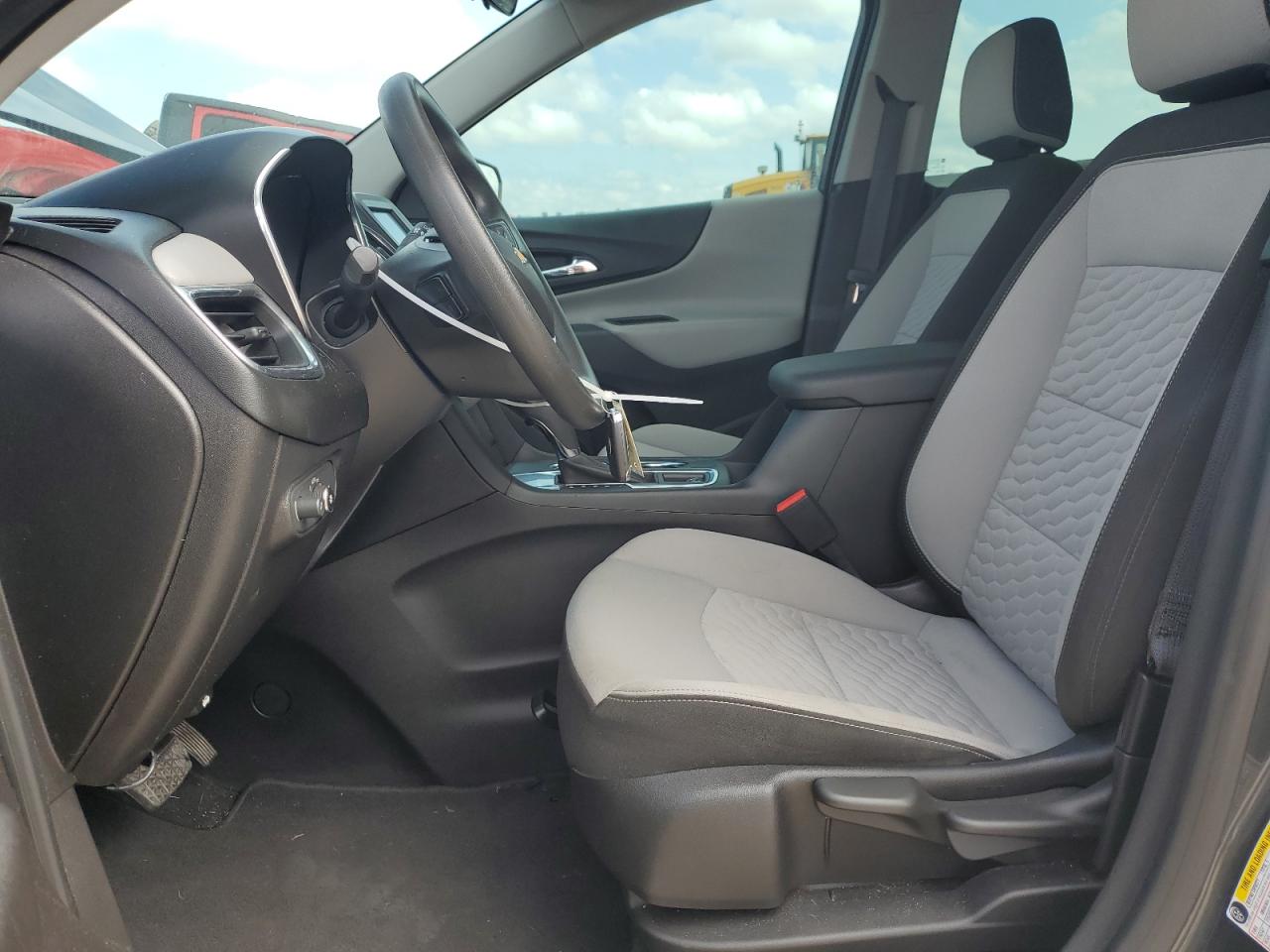 3GNAXHEV6JS569245 2018 Chevrolet Equinox Ls
