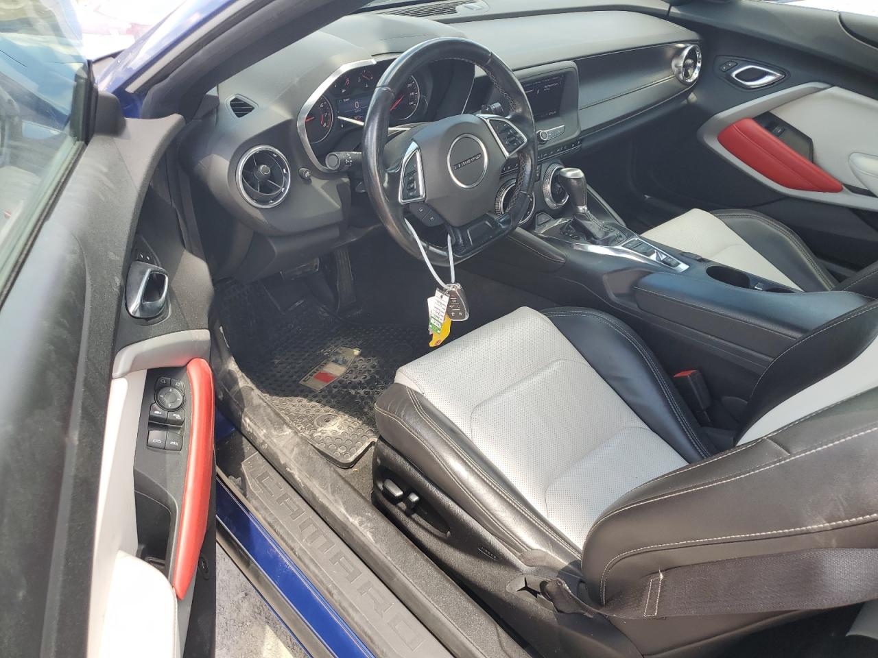 1G1FD3DS2L0113943 2020 Chevrolet Camaro Lt