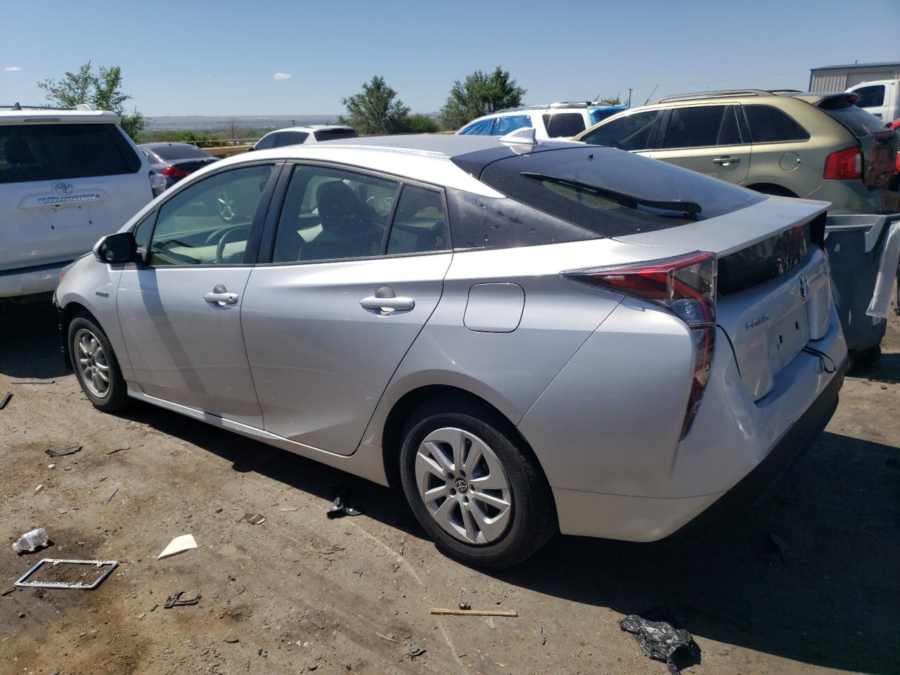 JTDKBRFUXG3529501 2016 Toyota Prius