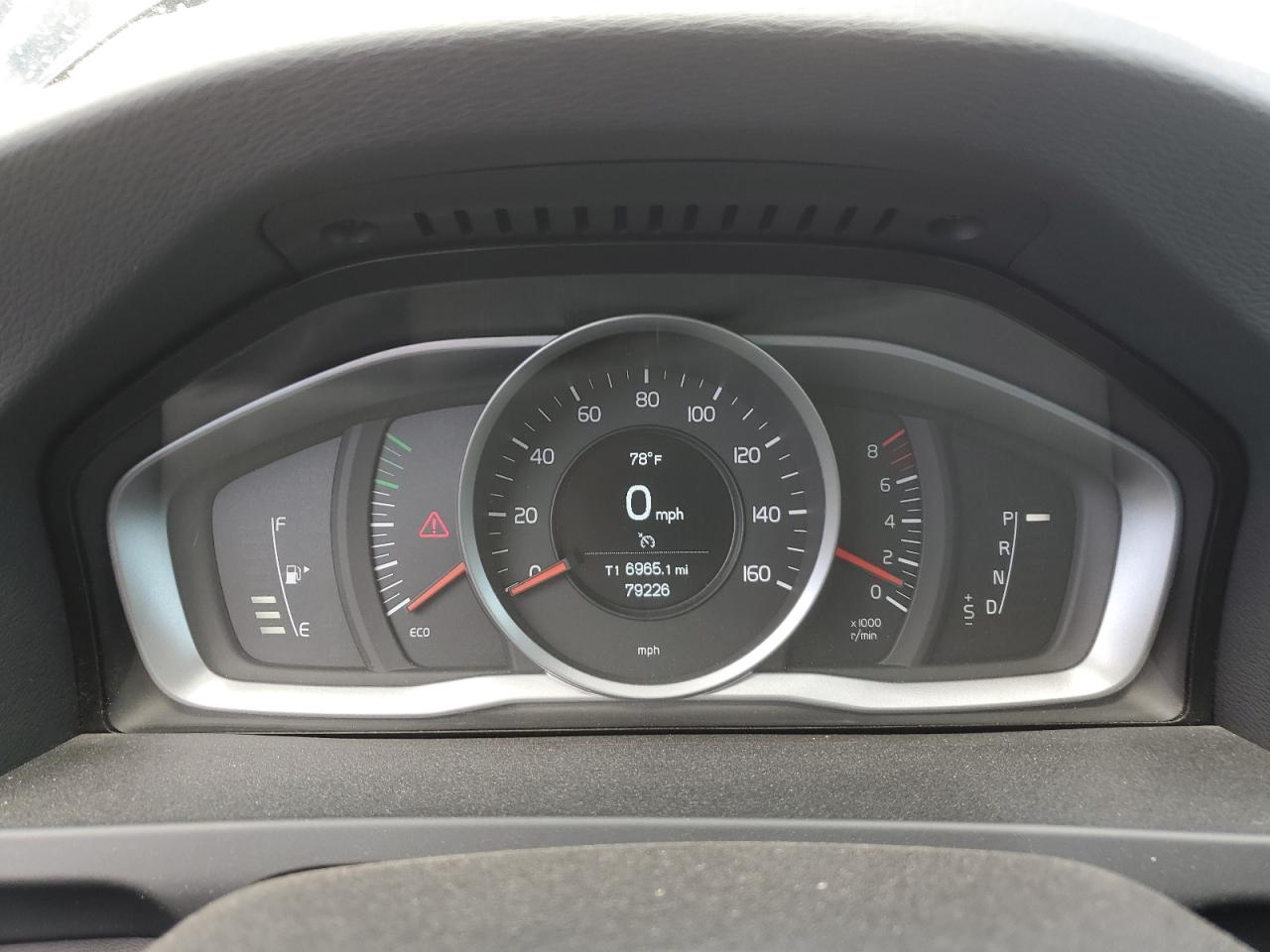 YV126MFJ1F2365714 2015 Volvo S60