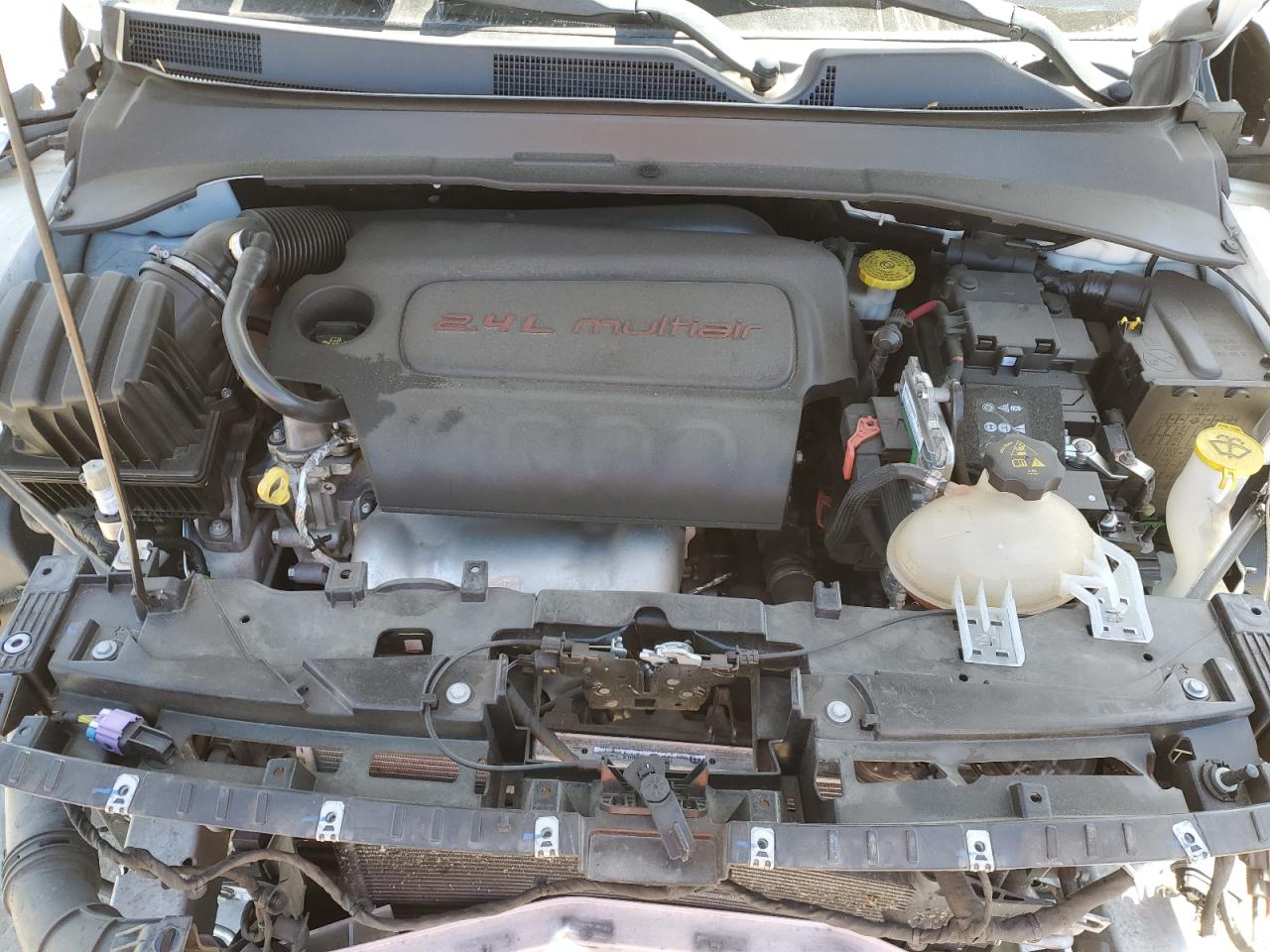 3C4NJDCB6JT298422 2018 Jeep Compass Limited