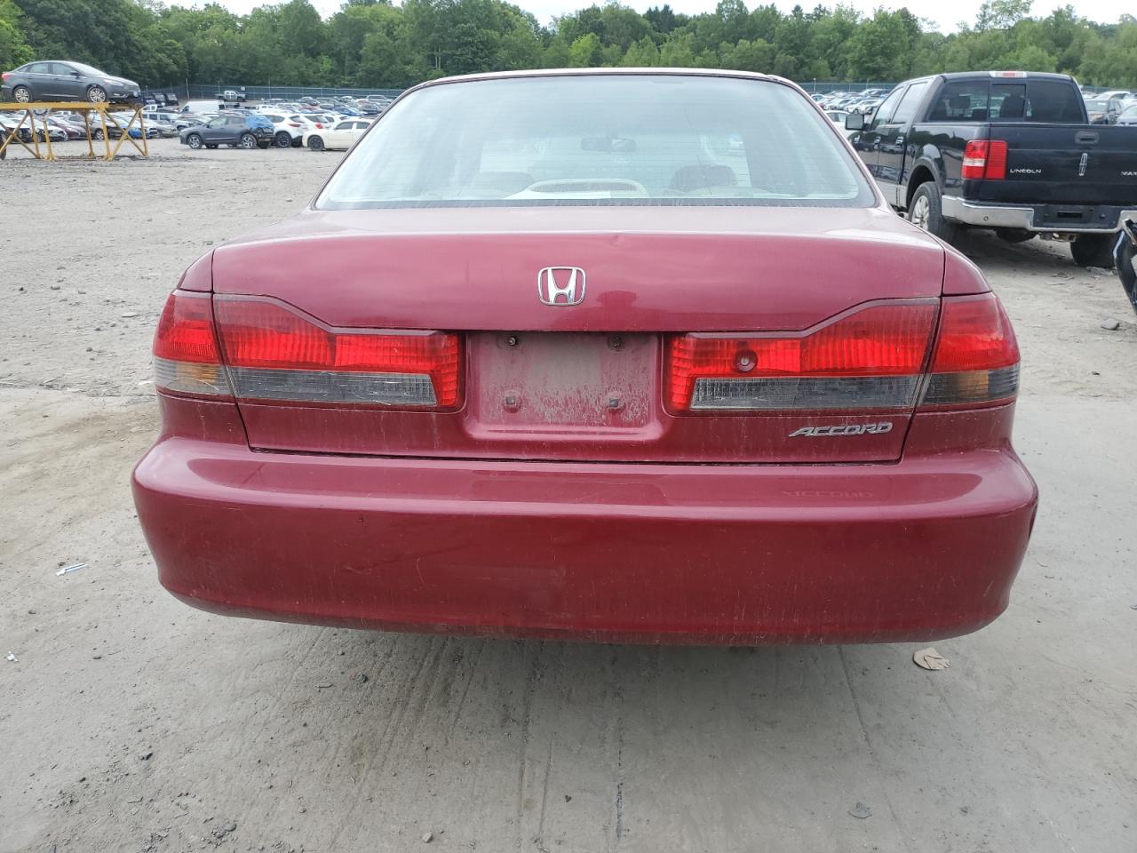 1HGCG16511A030672 2001 Honda Accord Ex