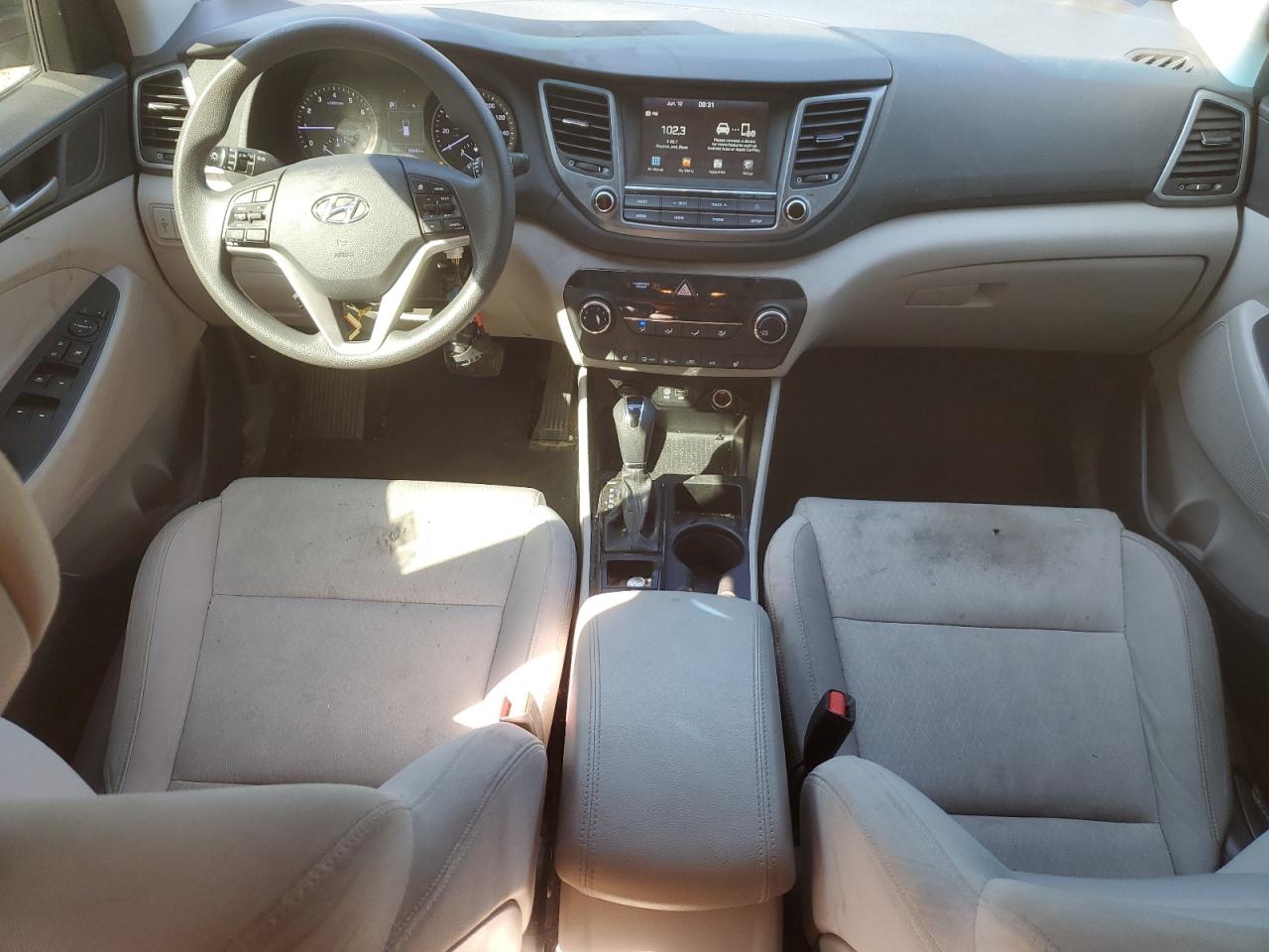 KM8J3CA4XJU740966 2018 Hyundai Tucson Sel