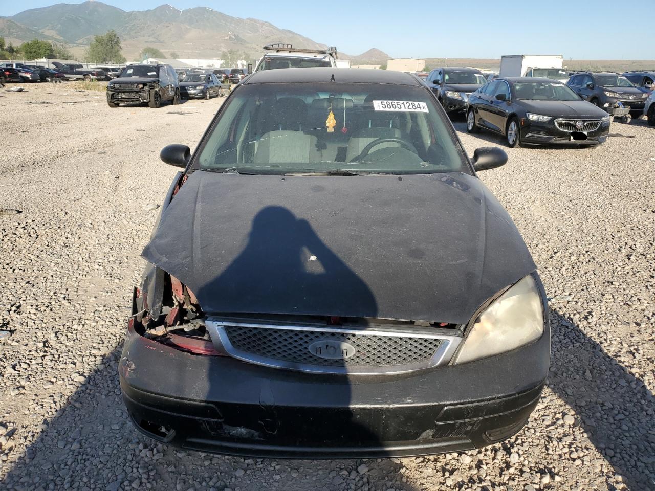 1FAFP34N95W183776 2005 Ford Focus Zx4