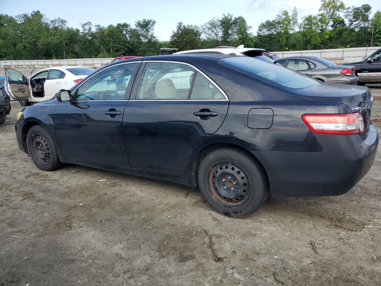 4T1BF3EK5BU596491 2011 Toyota Camry Base