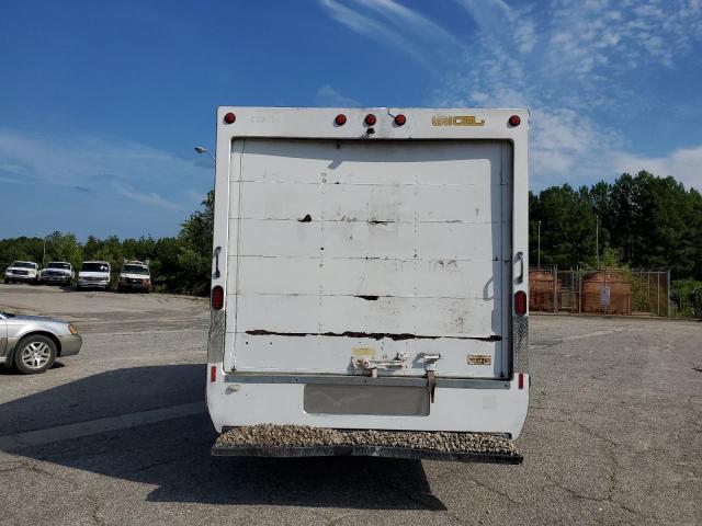 2005 GMC Savana Cutaway G3500 VIN: 1GDJG31U951100520 Lot: 57411954