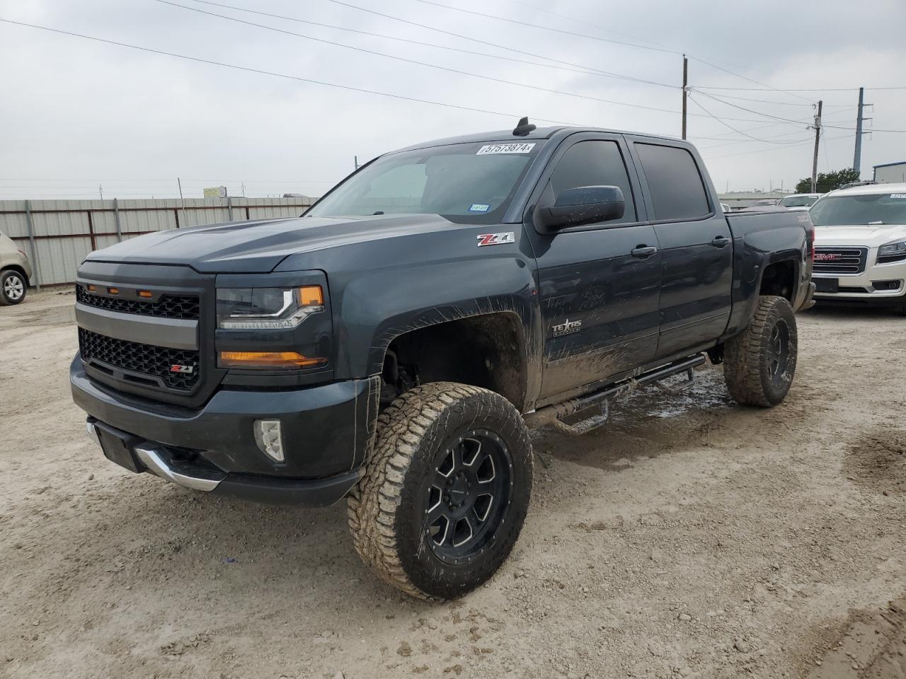 3GCUKREC4HG353688 2017 Chevrolet Silverado K1500 Lt