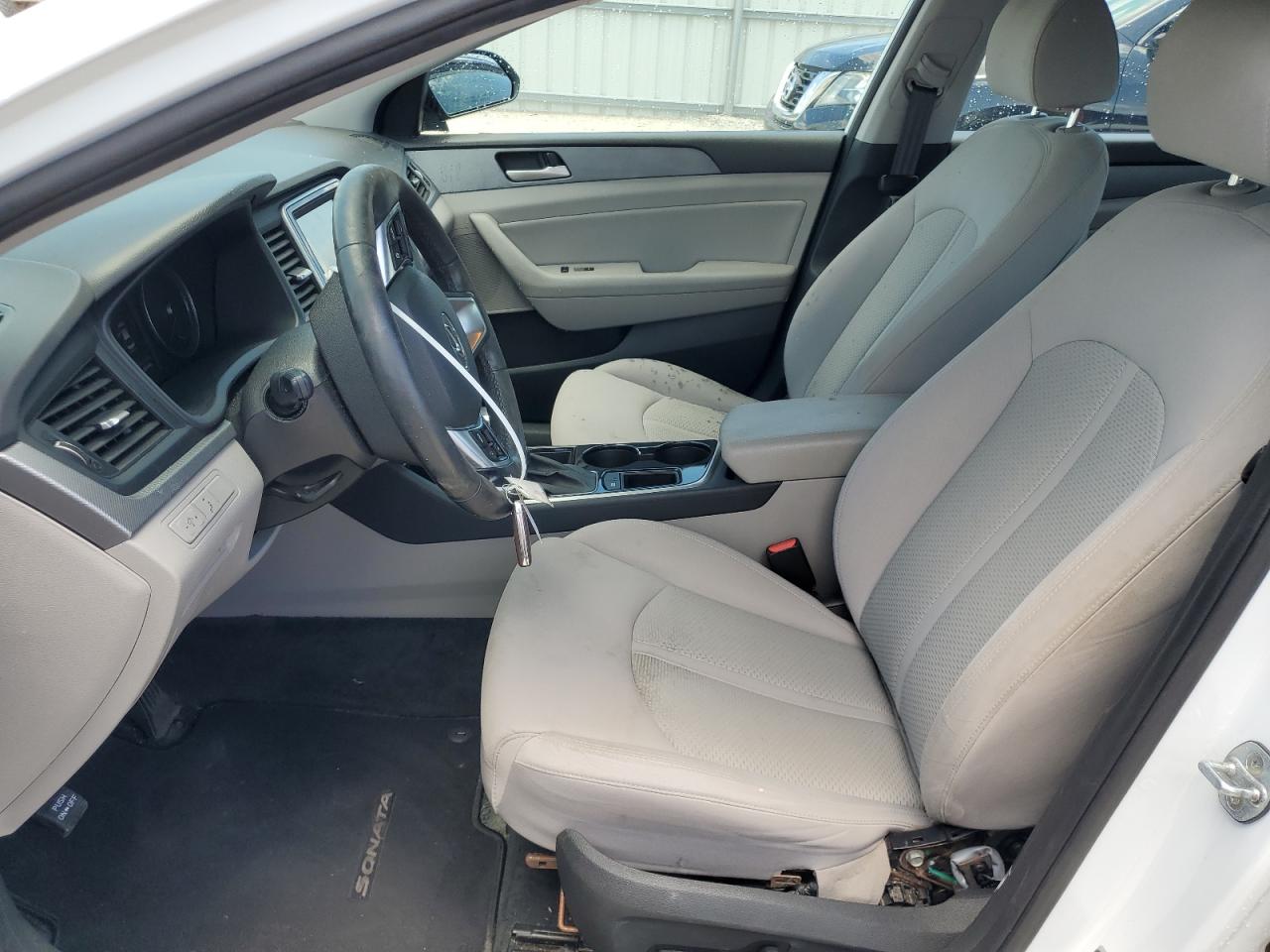 2018 Hyundai Sonata Sport vin: 5NPE34AF6JH610576