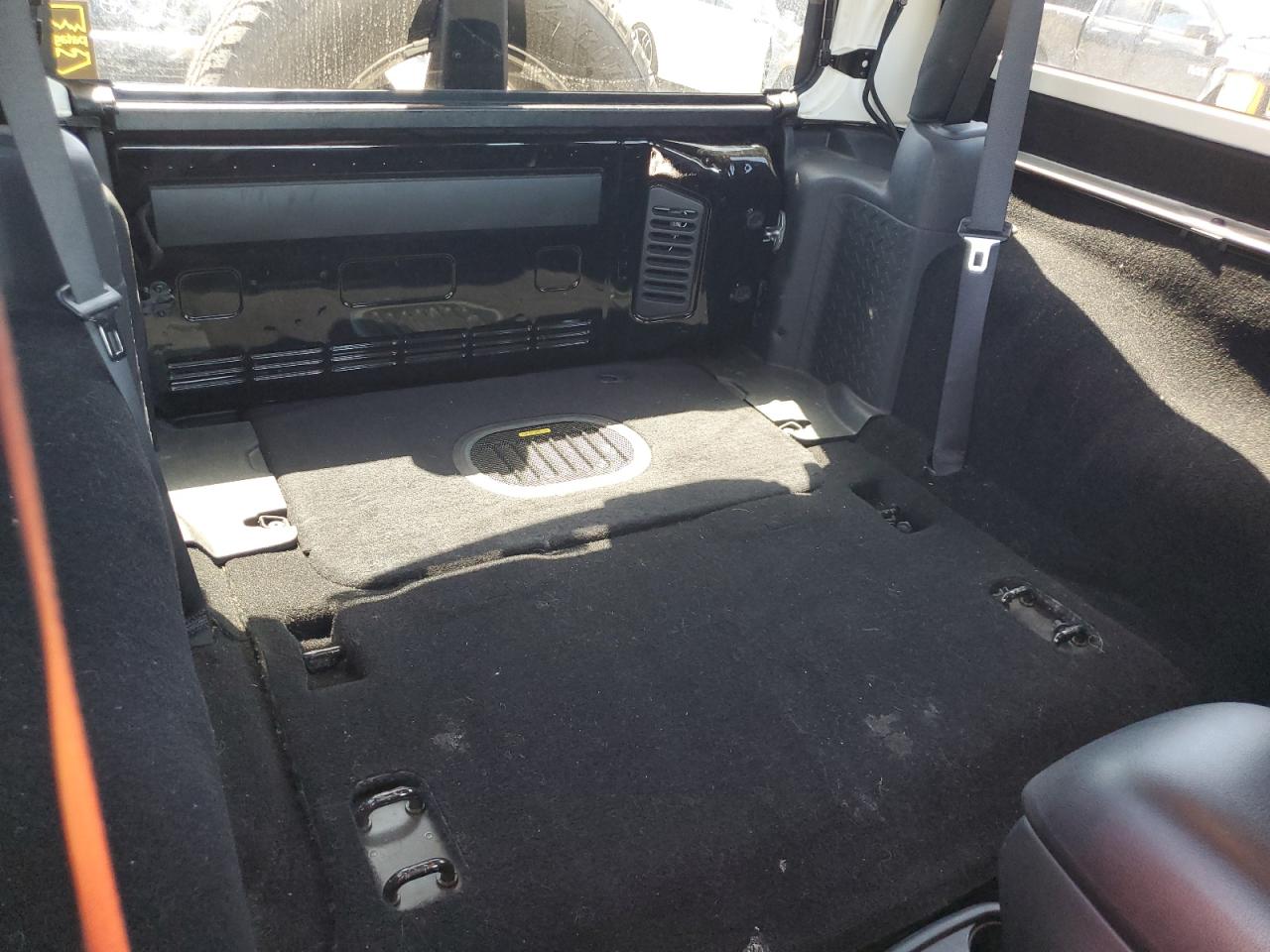 1C4GJWBG5GL220641 2016 Jeep Wrangler Sahara