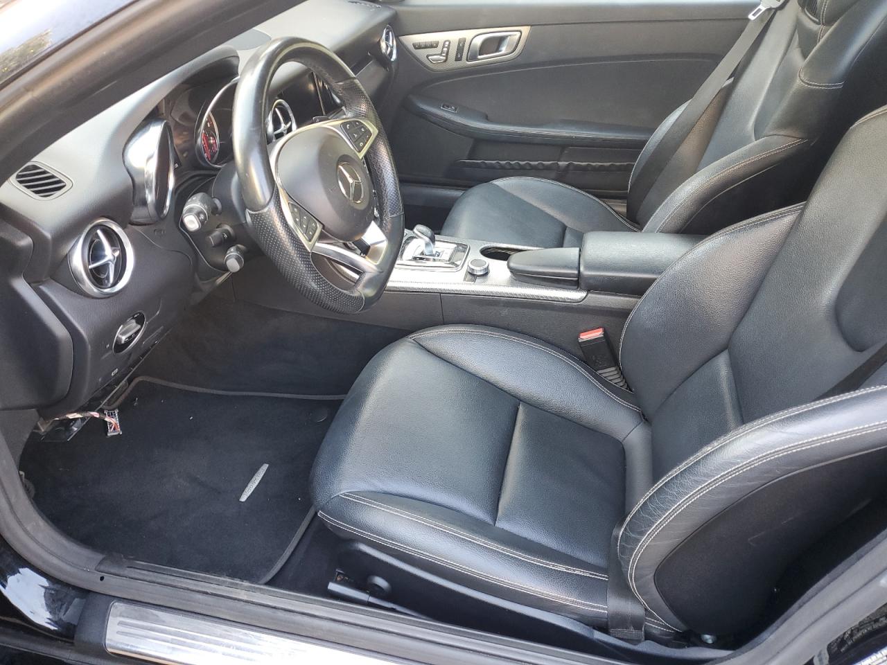 WDDPK3JA5KF164089 2019 Mercedes-Benz Slc 300