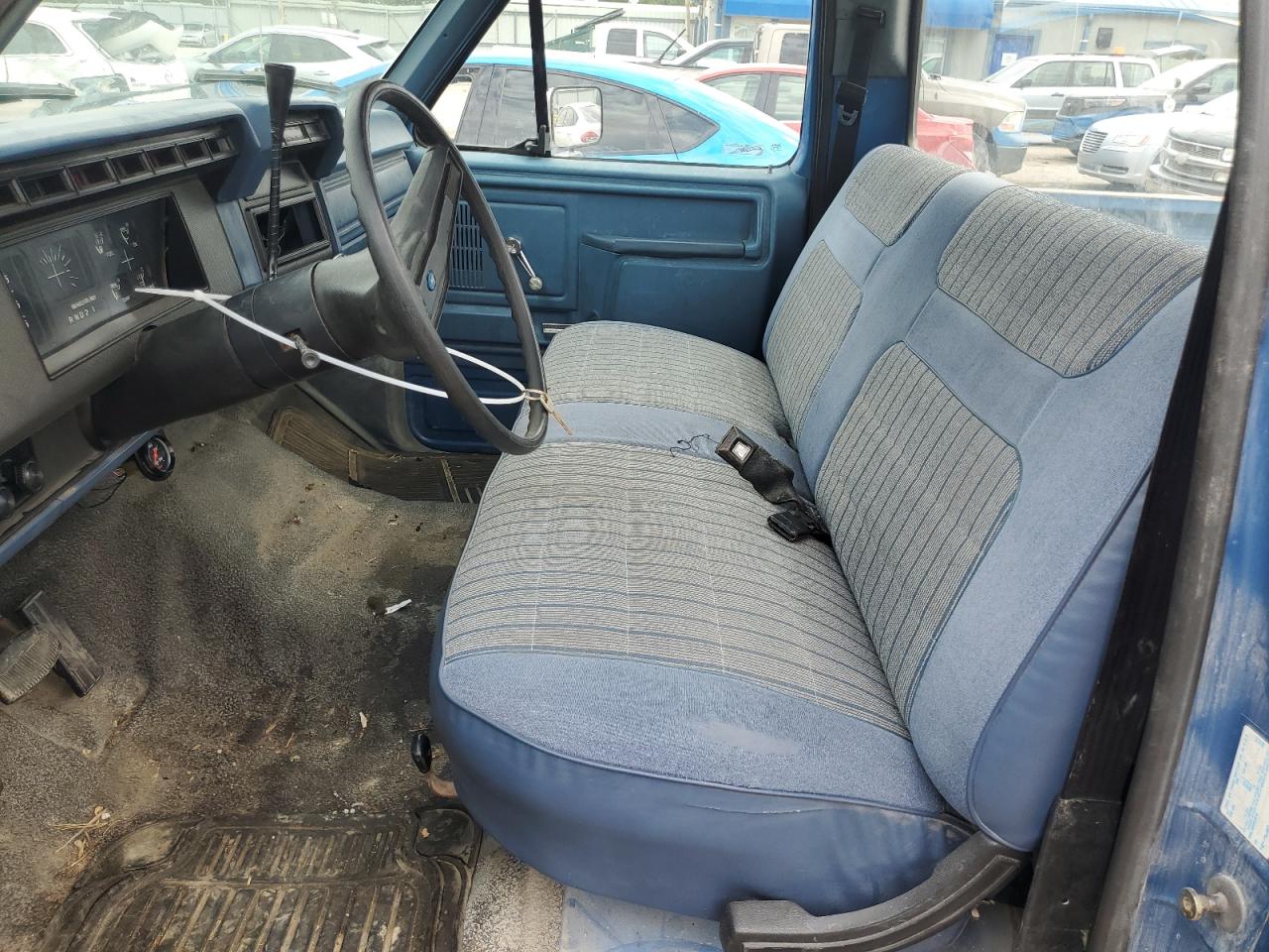 1FTDF15NXFKB57154 1985 Ford F150