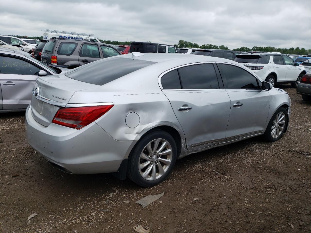 2015 Buick Lacrosse vin: 1G4GB5G31FF347215