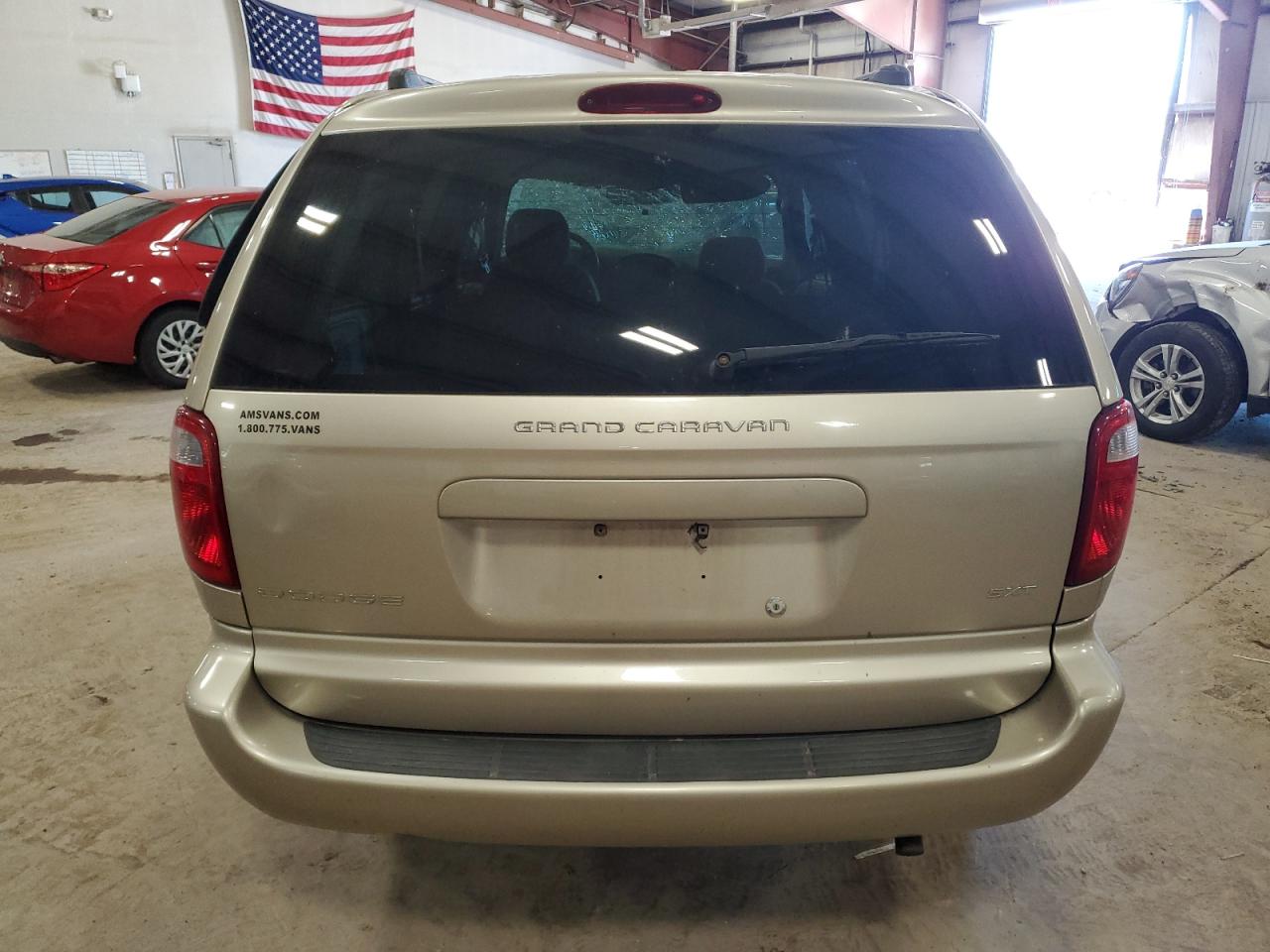 2D4GP44L95R239830 2005 Dodge Grand Caravan Sxt